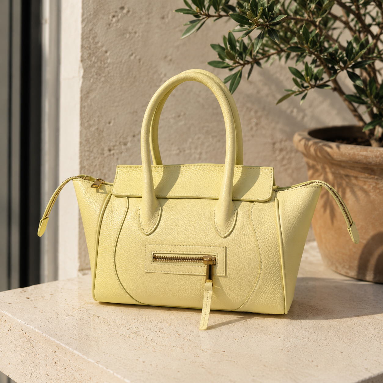Borsa Donna in Vera Pelle con Tracolla – Elegante, Capiente e Versatile