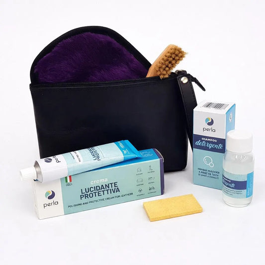 Kit Pulizia Pelle Completo con Pochette in Vera Pelle – Shampoo, Crema Lucidante, Spazzola e Guanto